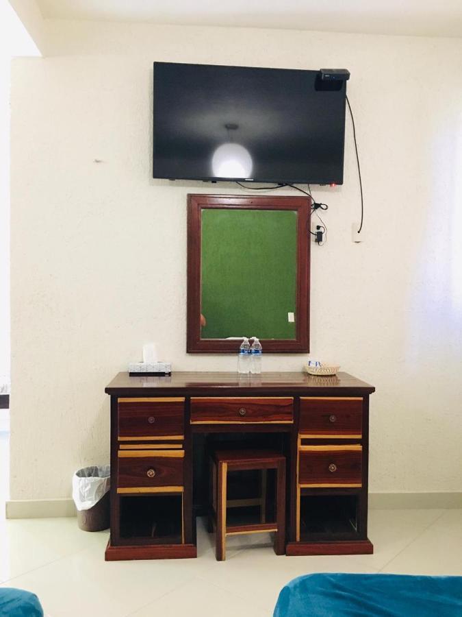 Hotel Maya Balam Xpujil Bagian luar foto